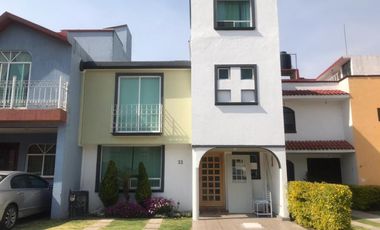 Casa en venta en Metepec Sta Maria Regla