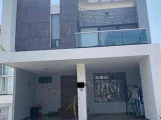 CASA EN VENTA EN LOMAS DE ANGELOPOLIS PUEBLA