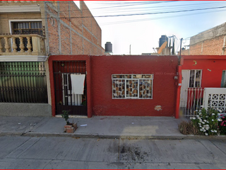 KM CASA EN VENTA DE RECUPERCION BANCARIA EN MATEO ALMANZA 106 FRACC SOBERANA CONVE AGUASCALIENTES