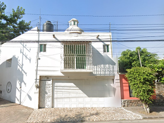 CASA EN VENTA EN CUERNAVACA MOR