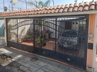 Preciosa casa en Priv. Violeta 817, Quinta Velarde, 44460 Guadalajara, Jal.