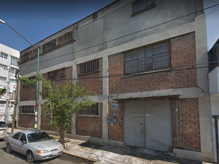 Venta de Nave Industrial en Calle Caruso Vallejo GAM