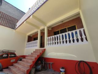 Casa en venta, Del Carmen, Cuautepec Barrio Bajo, con amplio patio y buena ubicación