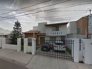 MM HERMOSISIMA CASA EN SAN LORENZO NO DEJES PASAR ESTA OPORTUNIDAD OFERTON