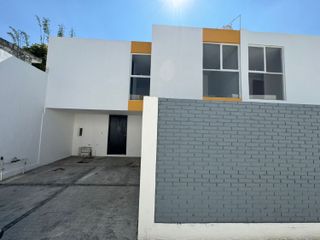 Casa en venta en privada en Colonia Guadalupe Hidalgo