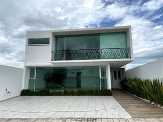 CASA EN VENTA EN PUEBLA LOMAS DE ANGELOPOLIS