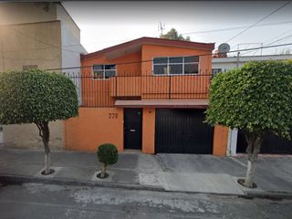 EN VENTA; MAGNIFICA CASA EN LA NUEVA SANTA MARÍA, AZCAPOTZALCO, REMTE BANCARIO