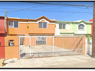 Veterinarios #14312, Laderas de Otay, Tijuana, Baja California, México