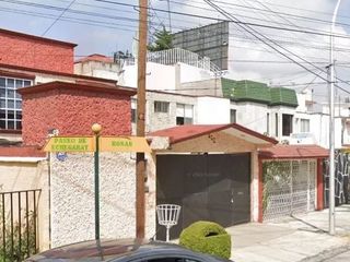 CASA EN VENTA EN COL. LA FLORIDA, NAUCALPAN DE JUÁREZ Mg041