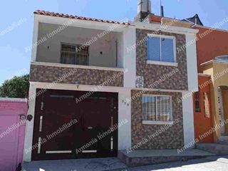 Casa con recámaras en planta baja en loma colorada cerca de Torreon Nuevo