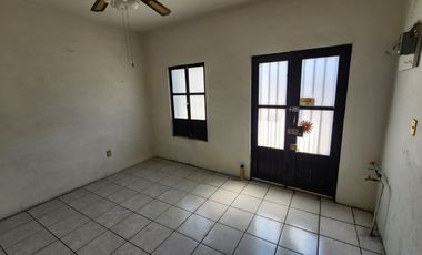 Venta de bonita casa una planta en corazón Centro Histórico San Juan del Rio, Querétaro