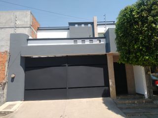 VENTA DE CASA EN LA COLONIA RECTOR HIDALGO.