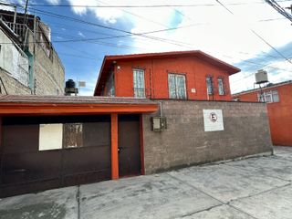 OPORTUNIDAD Casa 3 recamaras a 2 min de av tollocan en Lerma Toluca rapido acceso