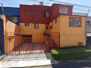 Bonita Casa En Una Exelente Ubicacion calle estudiantina col. colina del sur alvaro obregon GSN""""