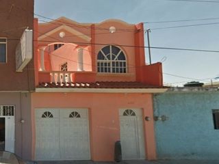 Casa en Anáhuac, Michoacán.     $500,000.     ABC