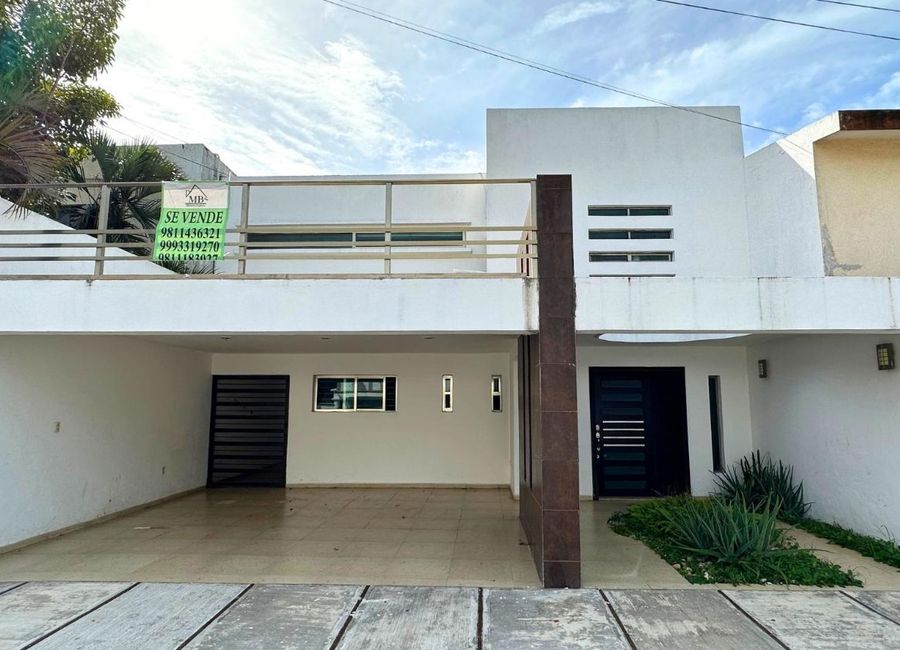 Casa de 2 plantas Villas del Río