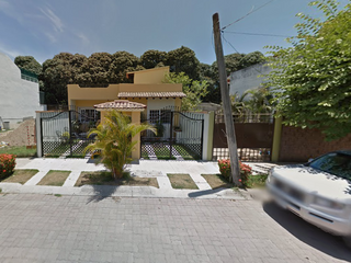 Casa en venta en la Colonia Jardines de las Gaviotas, Puerto Vallarta.