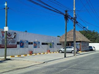 Terreno en venta por Avenida Colegios Cancun