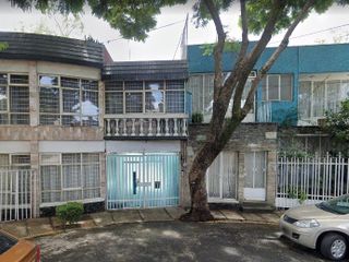 Casa en venta en Col. Prado Churubusco, Coyoacán Mg041