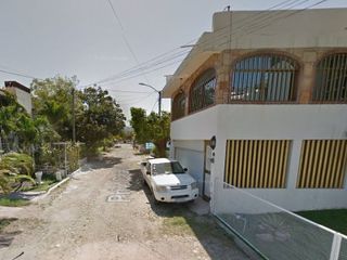 Casa en Hacienda, El Pitillal, Puerto Vallarta, ¡Compra directa con el Banco, no se aceptan créditos!