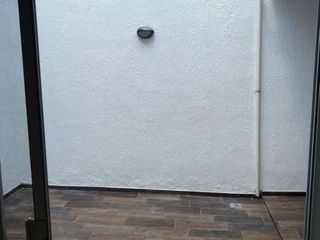 VENTA HERMOSA CASA EN ALAMBIQUE 50, REAL DE VALDEPEÑAS, ZAPOPAN, JALISCO