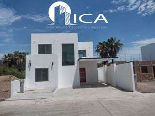 Se vende Casa Moderna con vista al mar en privada Los Pinos en Guaymas