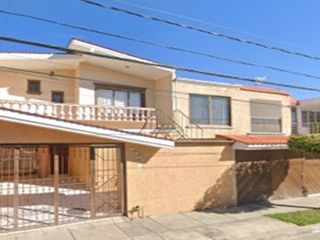 HERMOSA CASA EN VENTA EN GUADALAJARA, JAL.