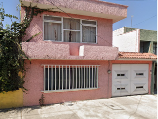 VENTA DE BONITA CASA EN IZTAPALAPA