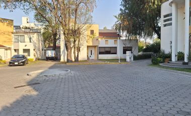 Casa en venta en Residencial Chabacanos. 3rec.2 1/2 baños, 258m2, Vigilancia 24Hrs