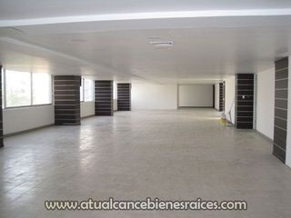 Renta de oficina de 380 m2 en la Condesa, recién remodelada, con estacionamientos, baños internos y elevador