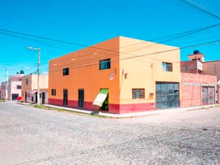 Casa con Locales Comerciales en San Miguel de Allende