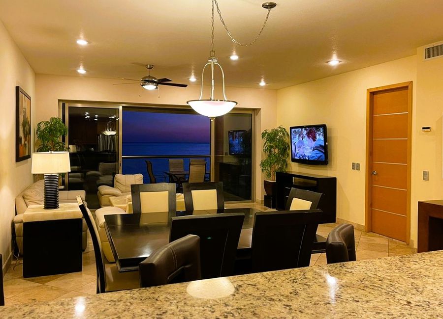 Condominio frente a la playa de 3 recamaras en venta san carlos playa