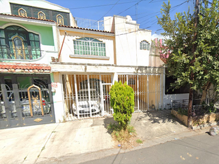 Casa en venta en Calle Hacienda de La Punta Oblatos Guadalajara Jalisco