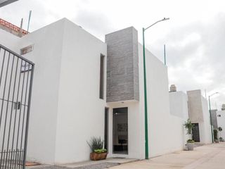 Casa en PreVenta en SLP, en Privada Col. Simón Díaz