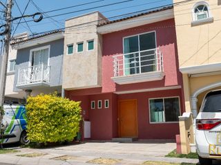 Casa de 3 recamaras en Coto Jacarandas Valle de San Isidro