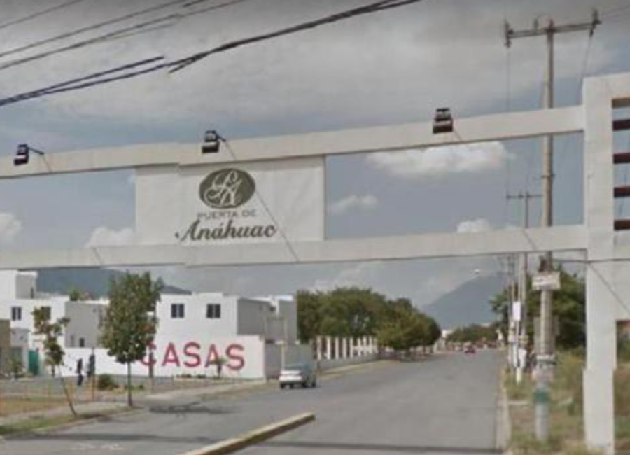 CASA EN VENTA EN RESIDENCIAL PUERTA ANAHUAC NUEVO LEON