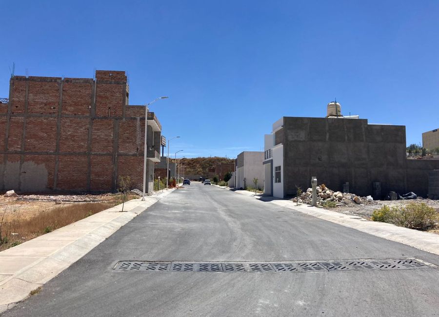 GRAN OPORTUNIDAD!!! Terreno en Venta en Zacatecas, en Privada Palacio