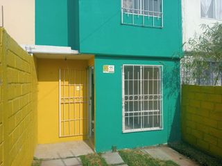 Casa en venta en Fraccionamiento Paseo de los Almendros Cuautla Morelos