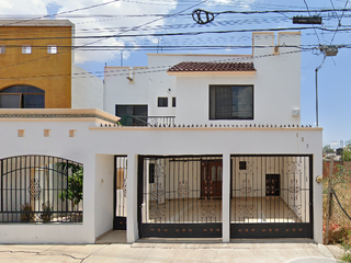 Casa En Republica De Cuba Col. Montebello En Aguascalientes **OPORTUNIDAD** HRE