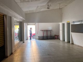 Local comercial en renta en Av. Méndez y Pino Suarez