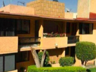 CASA EN VENTA, EXCELENTE UBICACION, NAUCALPAN DE JUAREZ