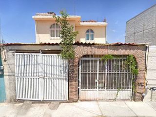 Casa en Venta en Maldonado, zona dos extendida, Lazaro, 76087 Santiago de Querétaro, Qro.