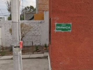 Venta de casa con local en Querétaro - REMATE