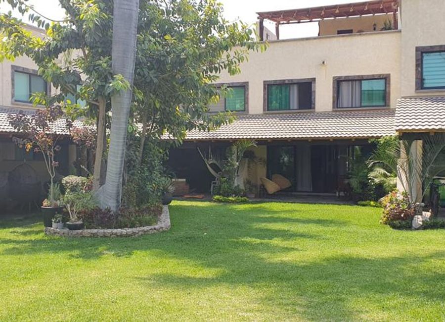 CASA RESIDENCIAL EN CONDOMINIO EN YAUTEPEC