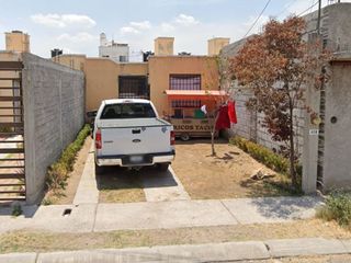 Remate Bancario Casa en Villas de Santiago