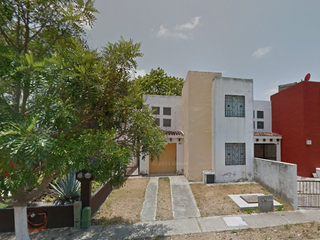 Excelente Oportunidad de Inversion Casa en C. P.º de los Cocoteros 107a, 48280 Ixtapa, Jal.
