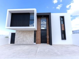 Hermosa y Moderna Residencia Nueva en Zibatá, Qro. Luz y Espacios