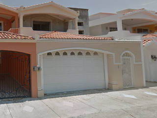 VENTA DE CASA EN Calle Tabachín 323, Alameda, Mazatlán, Sinaloa, México