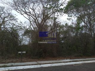 Residencial Campo de Golf terreno en Venta de 605 mts2 Ixtapa