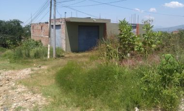 Se vende bodega/ taller cerca de centro en Tonala